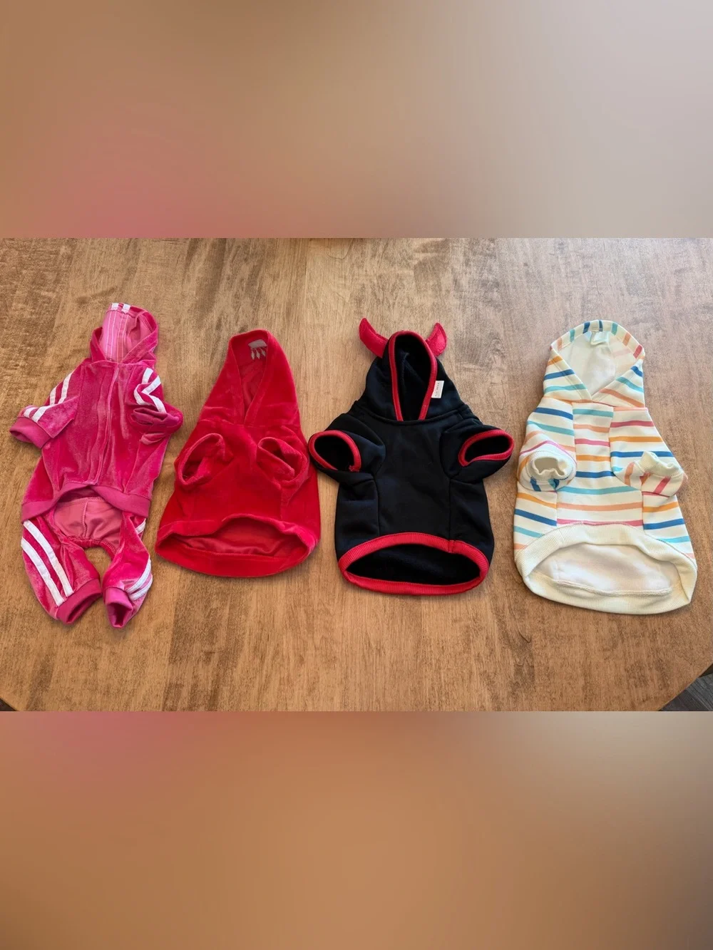 Dog Outfits XS/S -tracksuit and 3 hoodies